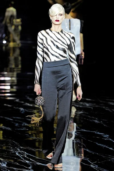 Look 53